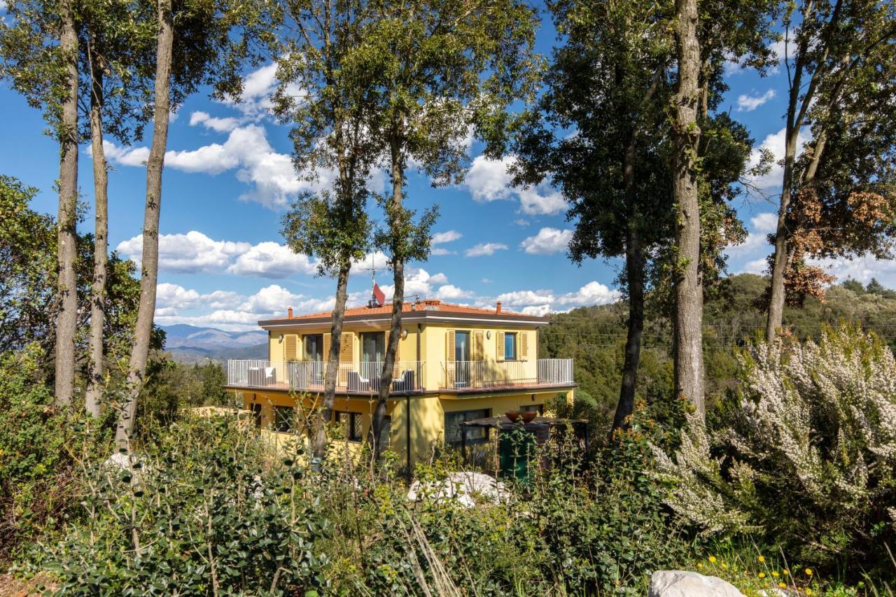 Holiday Prato Verde Chiatri Exteriör bild